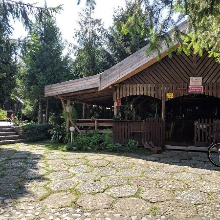 Camping Robinson Country Club Oradea Dış mekan fotoğraf