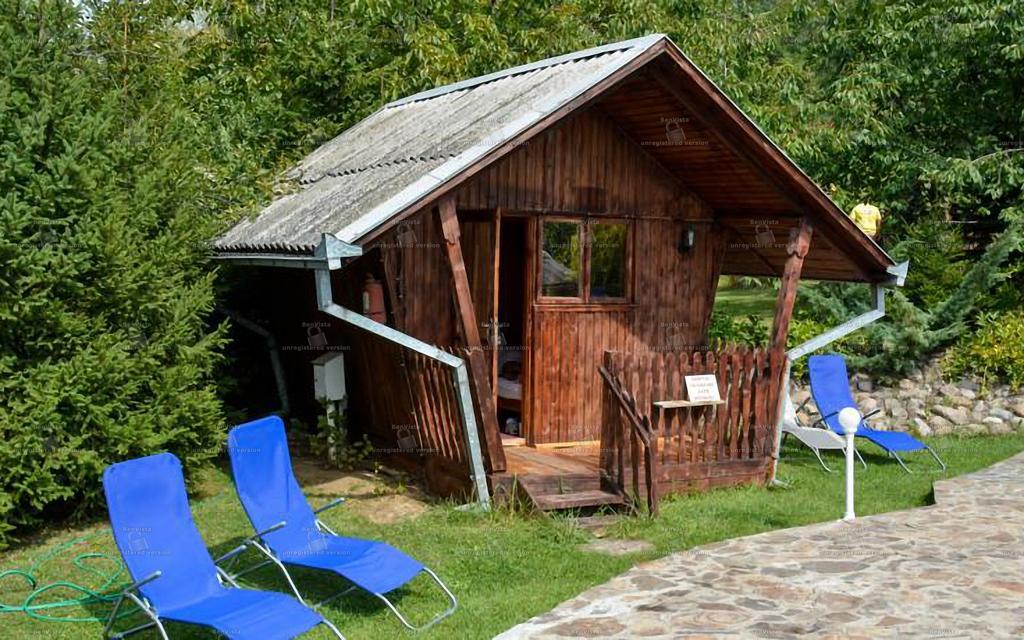 Camping Robinson Country Club Oradea Dış mekan fotoğraf