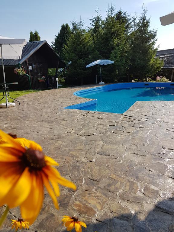 Camping Robinson Country Club Oradea Dış mekan fotoğraf