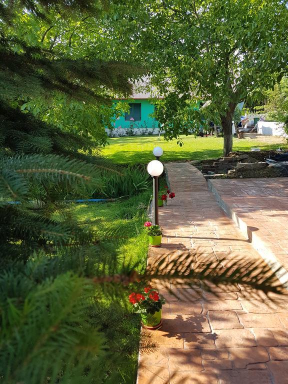 Camping Robinson Country Club Oradea Dış mekan fotoğraf
