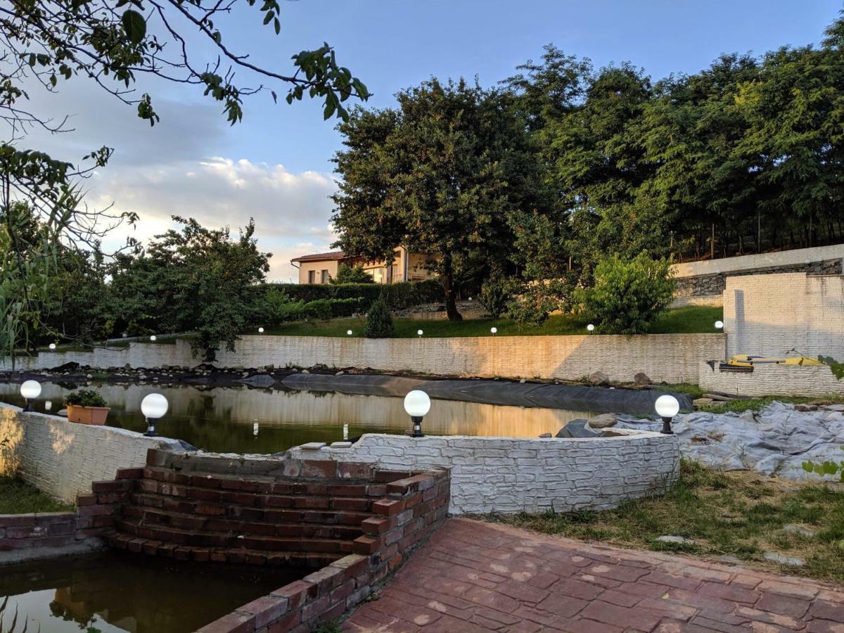 Camping Robinson Country Club Oradea Dış mekan fotoğraf