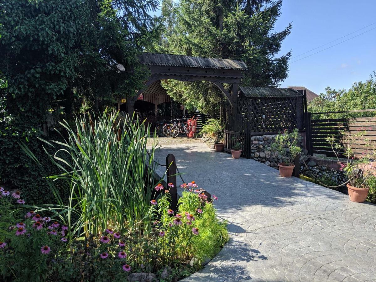 Camping Robinson Country Club Oradea Dış mekan fotoğraf